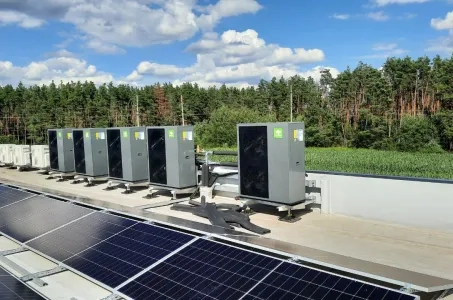 Βιομηχανική εγκατάσταση με αντλία θερμότητας Mycond σειρά BeeEco