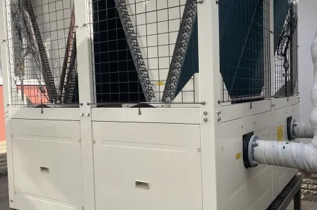 Βιομηχανική εγκατάσταση με αντλία θερμότητας Mycond Modular STANDARD MCU